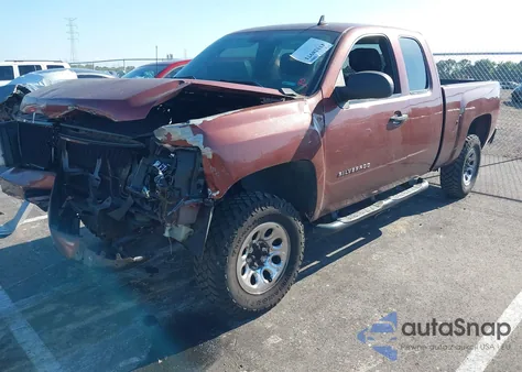 2009 Chevrolet Silverado 1500 Ls z USA, uszkodzony, nr VIN 1GCEC19C39Z289092